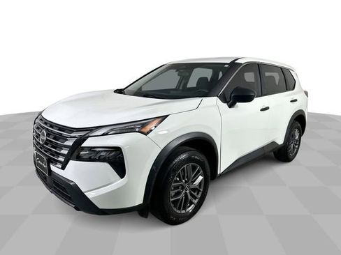 Used 2024 Nissan Rogue S AWD/4WD image 1
