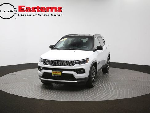 Used 2025 Jeep Compass Limited AWD/4WD image 52