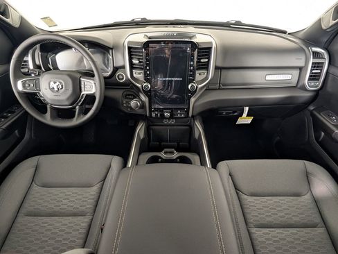 New 2026 RAM 1500 4x4 Crew Cab image 14