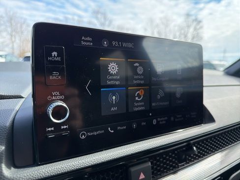 Certified 2023 Honda CR-V Sport Touring image 33