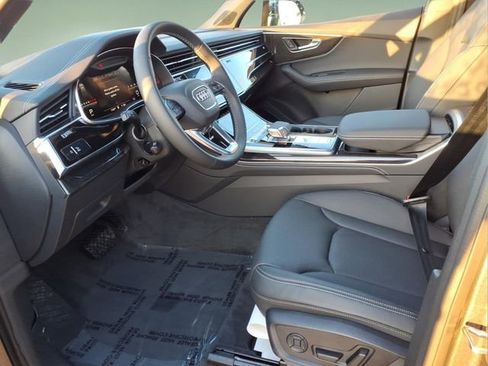 Used 2026 Audi Q7 3.0T Premium Plus w/ Premium Plus Package image 11