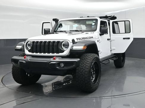 Used 2024 Jeep Wrangler Unlimited Rubicon AWD/4WD image 66