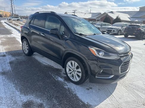 Used 2018 Chevrolet Trax Premier image 8