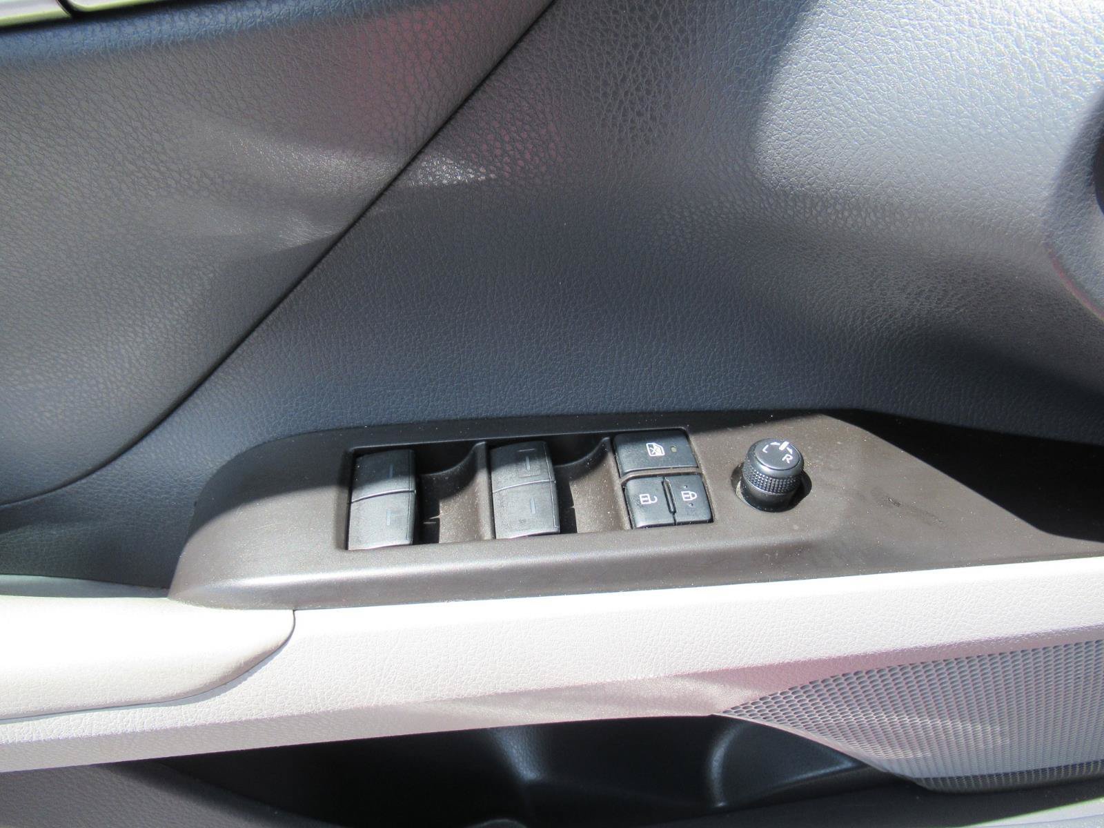 Used 2021 Toyota Camry LE FWD image 22
