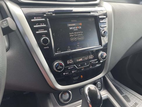 Used 2024 Nissan Murano SV AWD/4WD image 21