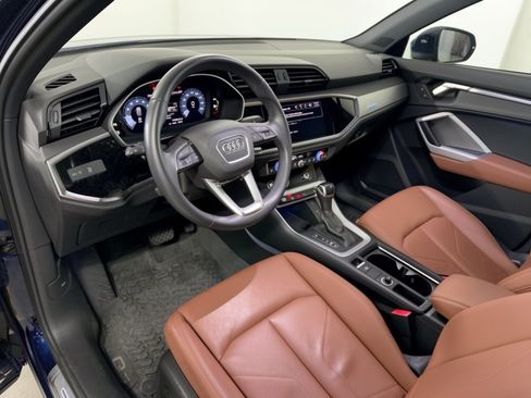Used 2022 Audi Q3 2.0T Premium Plus AWD/4WD image 4