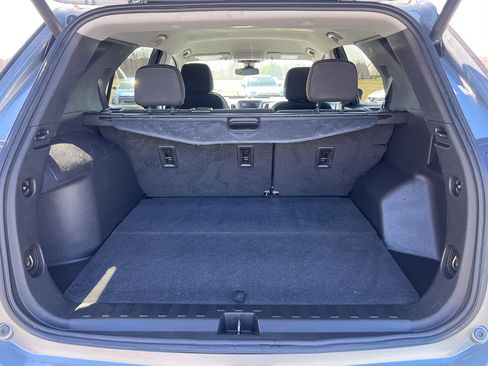 Used 2023 Chevrolet Equinox LT w/ Driver Convenience Package image 6