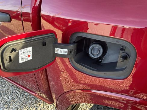 New 2025 Ford Ranger XLT image 12