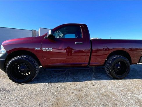 Used 2017 RAM 1500 Tradesman image 9