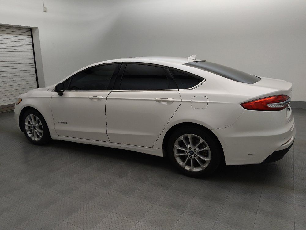 Used 2019 Ford Fusion SE FWD image 3