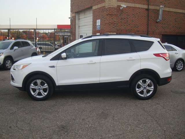 Used 2013 Ford Escape SE AWD/4WD image 2
