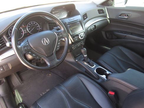 Used 2021 Acura ILX w/ Premium Package image 11