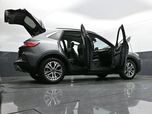 Used 2022 Ford Escape SEL w/ Technology Package AWD/4WD image 34
