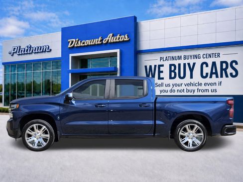 Used 2021 Chevrolet Silverado 1500 LT AWD/4WD image 3