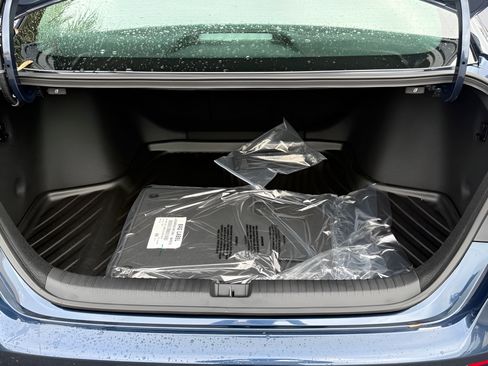 New 2026 Honda Accord SE image 15