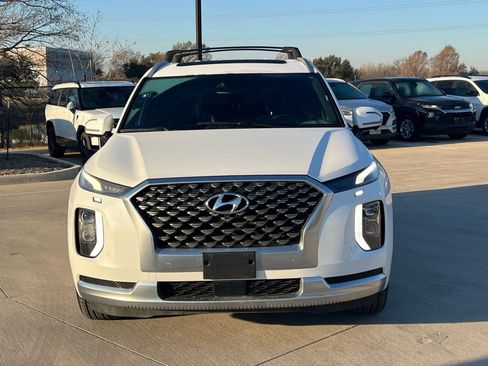 Used 2021 Hyundai Palisade Calligraphy image 2