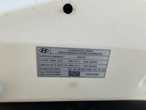 Used 2023 Hyundai Santa Fe Calligraphy image 32