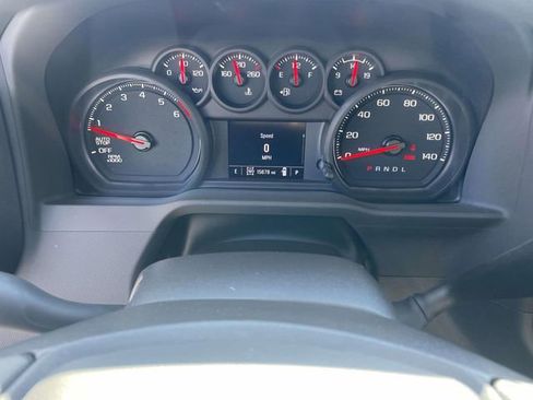 Used 2024 Chevrolet Silverado 1500 Custom Trail Boss AWD/4WD image 18