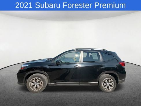 Used 2021 Subaru Forester Premium AWD/4WD image 3