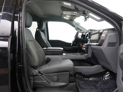 Used 2024 Ford F150 XLT w/ Mobile Office Package image 11