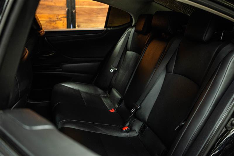 Used 2023 Lexus ES 350 w/ Premium Package FWD image 9
