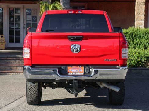 Used 2022 RAM 2500 Tradesman w/ Chrome Appearance Group image 7