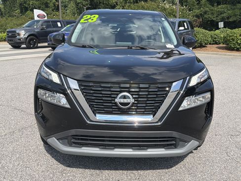 Used 2023 Nissan Rogue SV AWD/4WD image 2