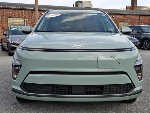 Used 2024 Hyundai Kona SEL image 2