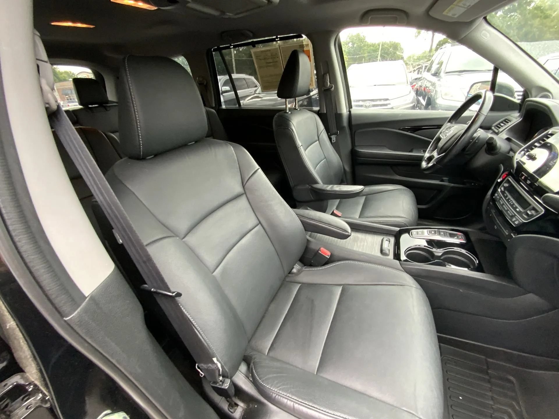 Used 2021 Honda Pilot Touring image 28
