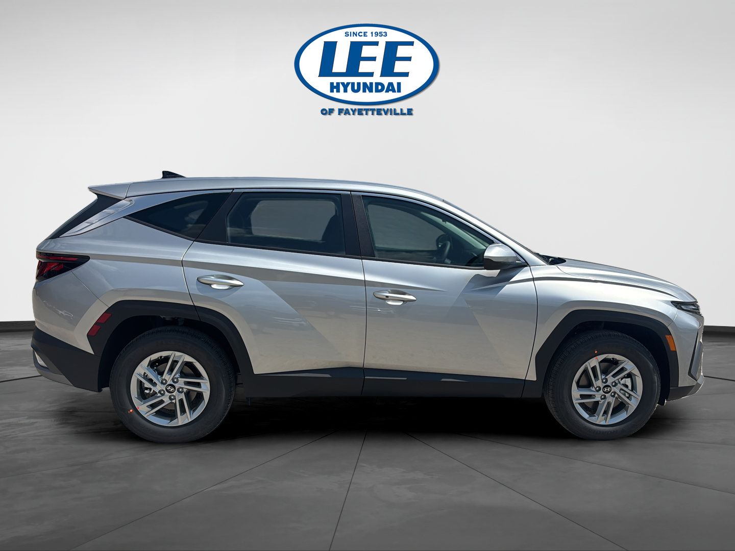 New 2026 Hyundai Tucson SE FWD image 3