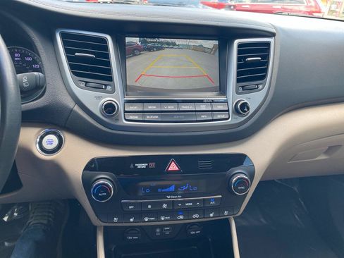 Used 2016 Hyundai Tucson Limited w/ Option Group 03 AWD/4WD image 24