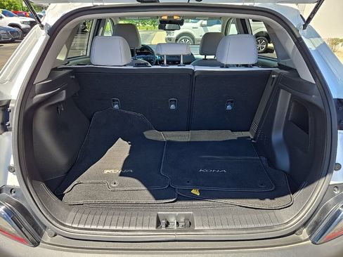 Certified 2023 Hyundai Kona SEL AWD/4WD image 15