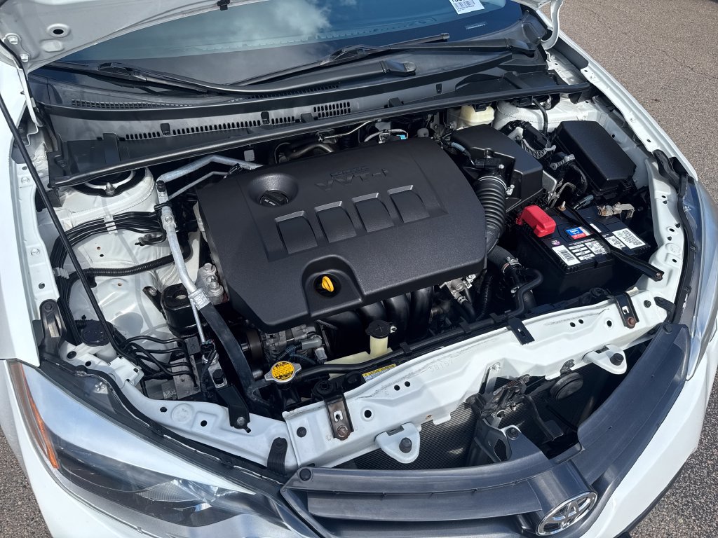 Used 2016 Toyota Corolla LE FWD image 45