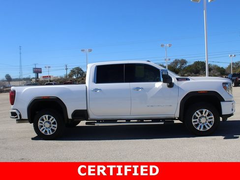 Used 2020 GMC Sierra 2500 Denali w/ Denali Ultimate Package image 2
