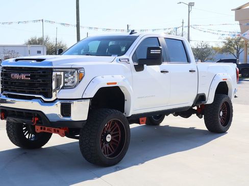 Used 2020 GMC Sierra 2500 4x4 Crew Cab w/ Gooseneck/5TH Wheel Package image 4