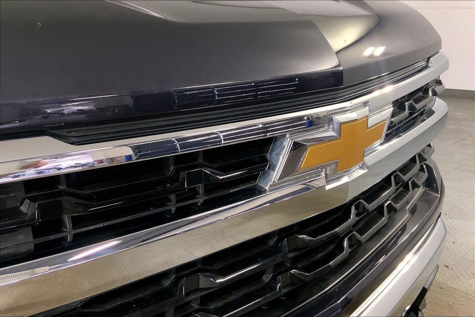 Used 2024 Chevrolet Silverado 1500 LT AWD/4WD image 28
