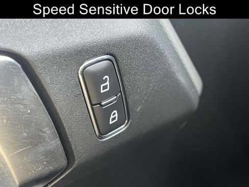 Used 2023 Ford Bronco Black Diamond image 14