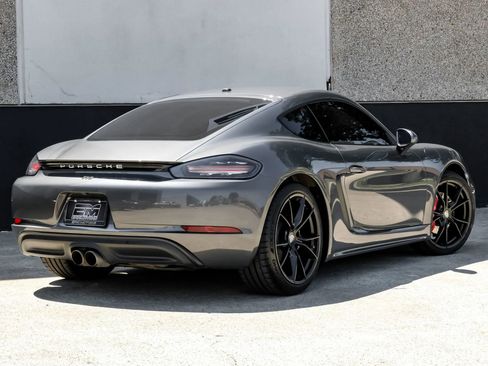 Used 2019 Porsche 718 Cayman S RWD image 9