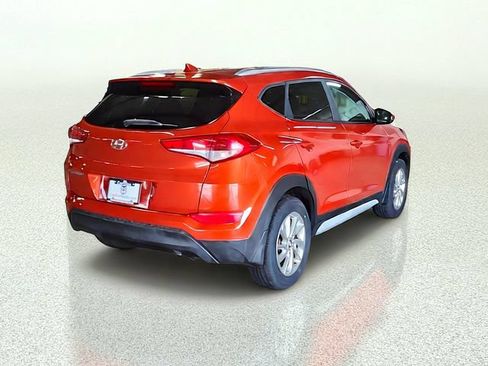 Used 2018 Hyundai Tucson SEL FWD image 3
