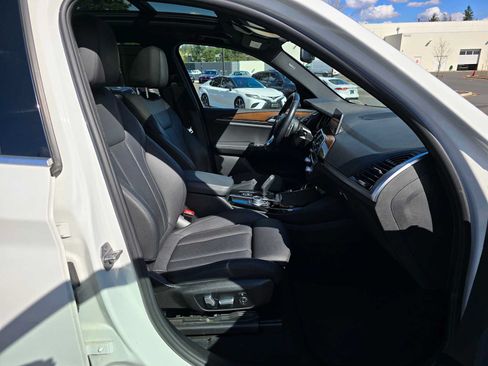 Used 2021 BMW X3 sDrive30i w/ Convenience Package RWD image 11
