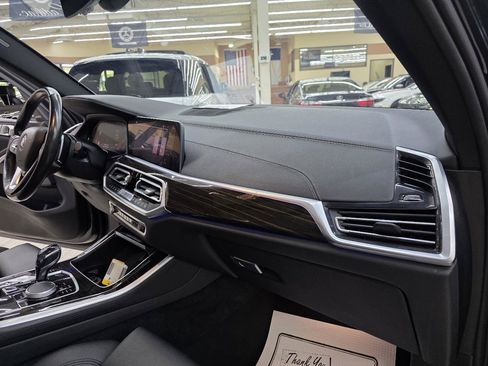 Used 2020 BMW X5 xDrive40i w/ Premium Package AWD/4WD image 23