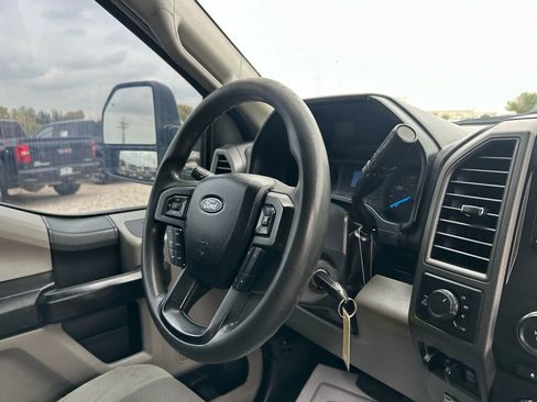 Used 2017 Ford F250 XL w/ Power Equipment Group image 16