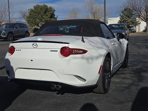 Used 2021 MAZDA MX-5 Miata Club w/ Brembo/BBS Recaro Package image 8