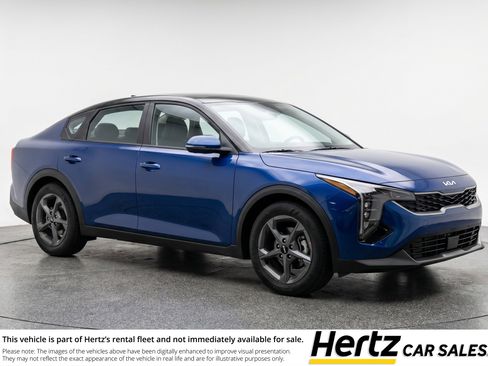 Used 2025 Kia K4 FWD image 1