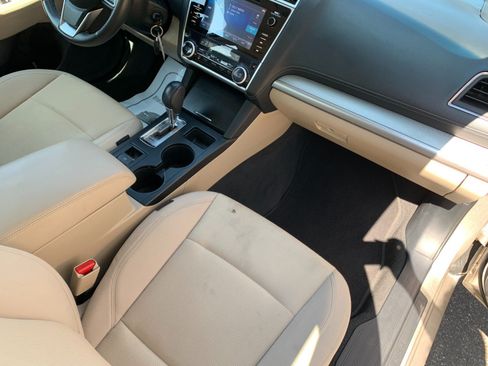 Used 2019 Subaru Legacy 2.5i Premium AWD/4WD image 36