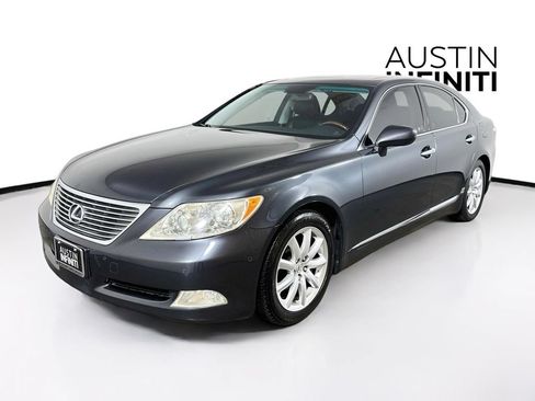 Used 2008 Lexus LS 460 RWD image 3
