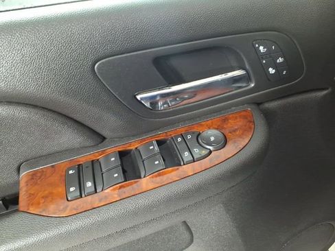 Used 2012 Chevrolet Tahoe LT w/ Luxury Package image 15