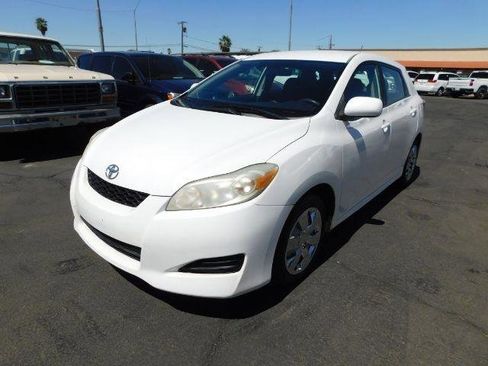 Used 2009 Toyota Matrix image 3
