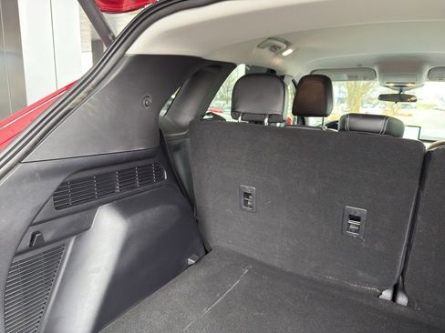 New 2025 Ford Escape PHEV image 8