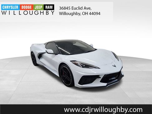 Used 2024 Chevrolet Corvette Stingray Convertible w/ Z51 Performance Package RWD image 3